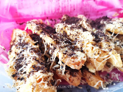 LUNCH DI KUALA PERLIS SEBELUM NAIK FERI KE LANGKAWI LUNCH DI KUALA PERLIS SEBELUM NAIK FERI KE LANGKAWI