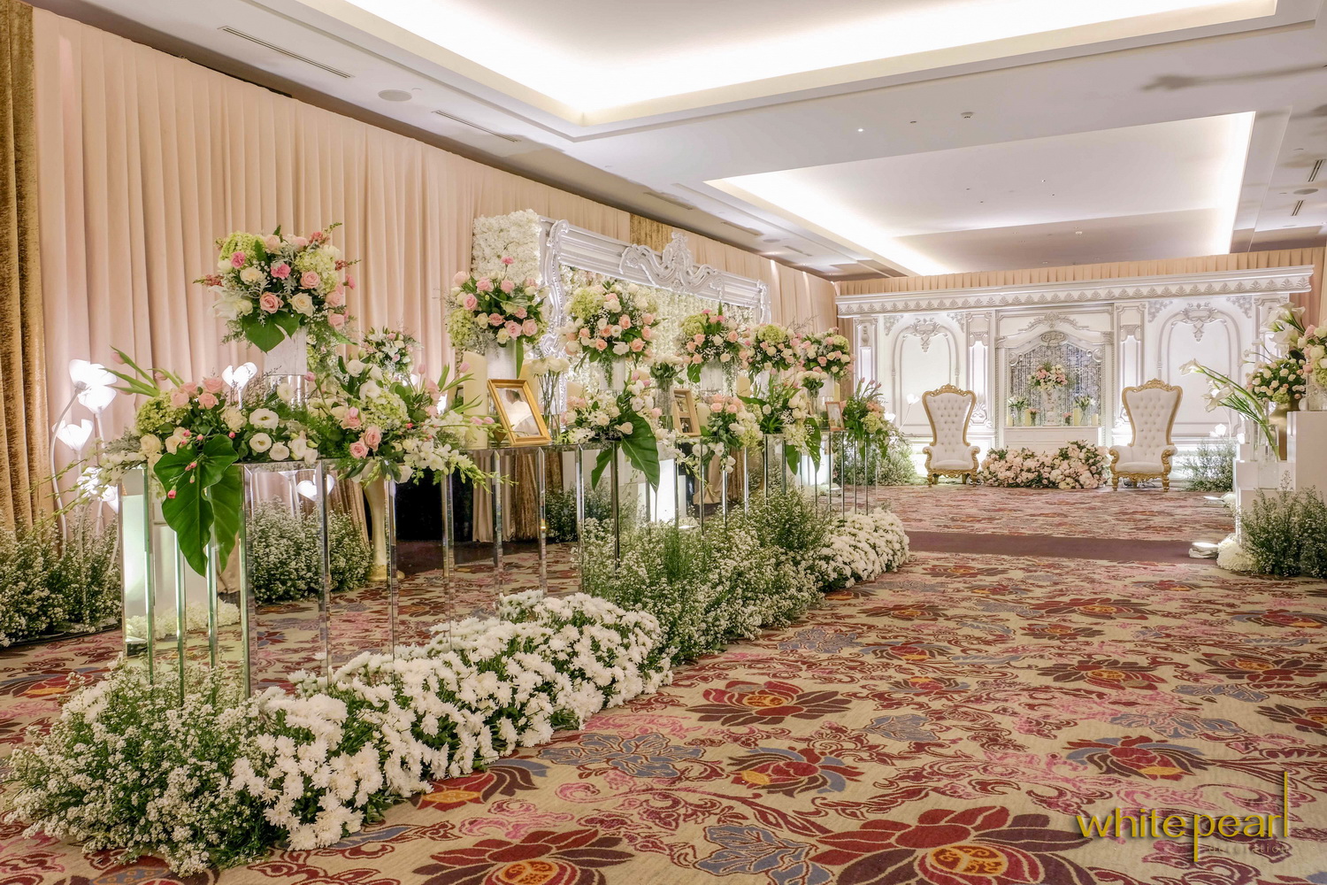 White Pearl Decoration Fairmont Jakarta 2019 01 26