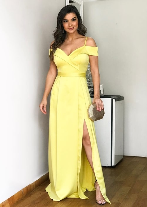 vestido longo amarelo