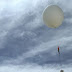 Το άγνωστο "ιπτάμενο αντικείμενο" που προκάλεσε αναστάτωση στην Αγία Τριάδα ήταν τελικά.. μετεωρολογικό μπαλόνι