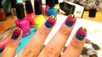 SCCASTANEDA: Lisa Frank Nails - Get funky with it!