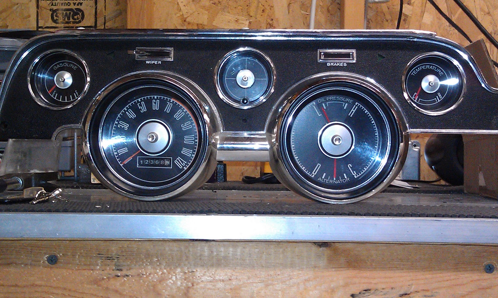 Caveman's Mustang Adventures: Mini Tach Install