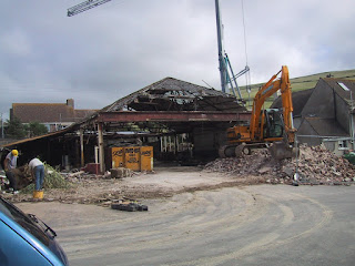 Cowlers Garage, Woolacombe, going going gone 03