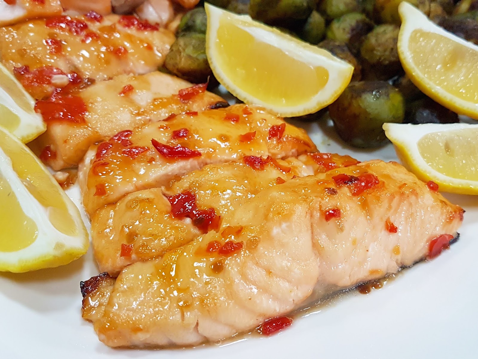 Maryam's Culinary Wonders 1442. {Air Fryer} Sweet Chili Salmon