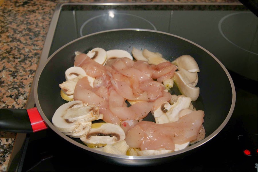 Pollo con setas paso 2