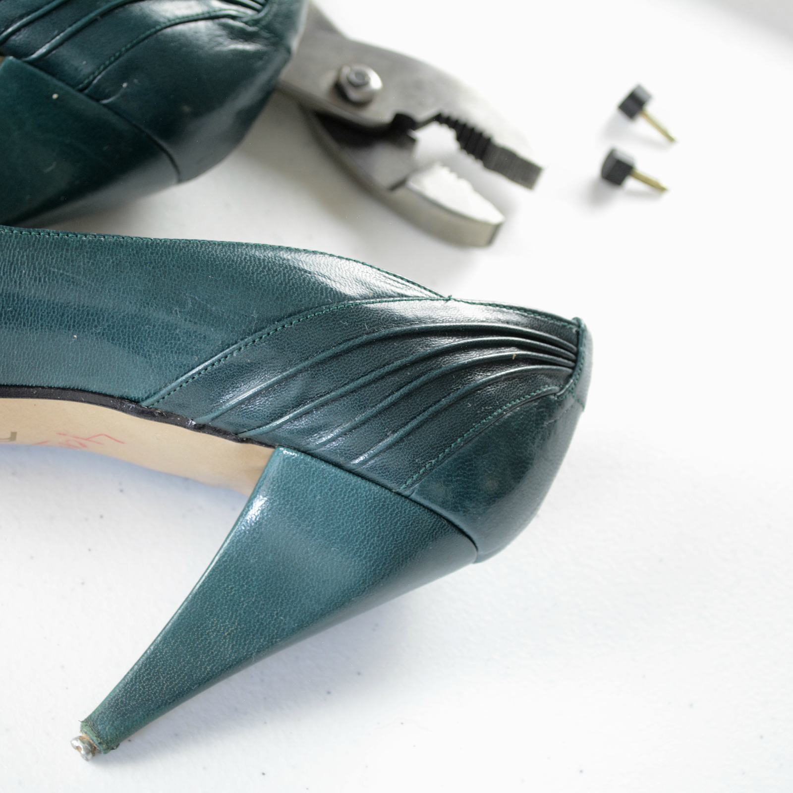 Shoe Anatomy 101: Our Guide to the Important Shoe Parts You Should Kno –  Antonia Saint NY