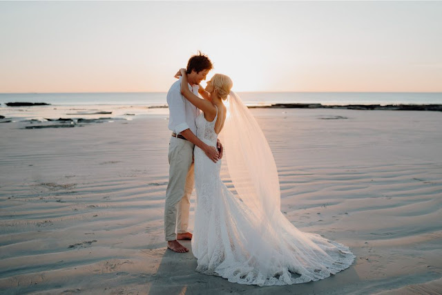 julia rau photography cable beach wedding broome brides by design bridal gown floral design cake