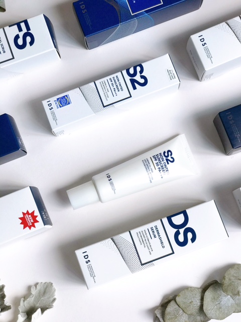 IDS ( Innovative Dermatological Solutions ) Non-Tinted Sunscreen