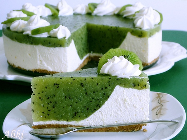 Unsere Rezeptsammlung: Kiwi - Torte