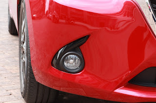 Showroom Mazda Long Biên chuyên bán các dòng xe Mazda chính hãng - giá ưu đãi - khuyến mãi hấp dẫn - 4
