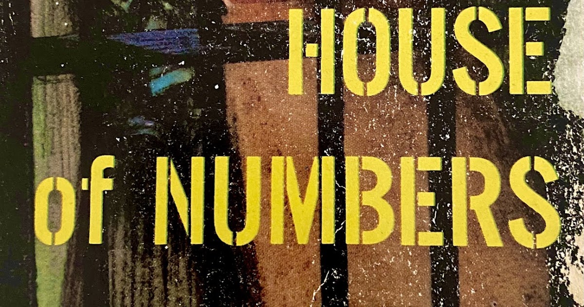 Paperback Warrior The House of Numbers