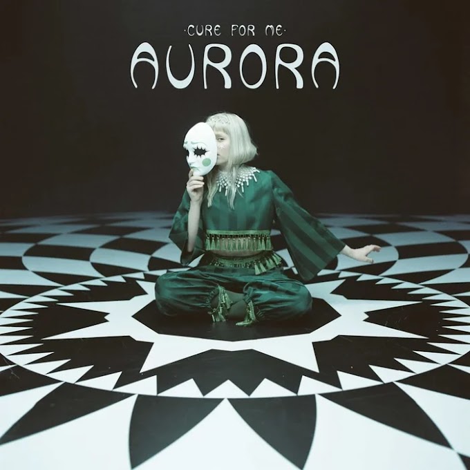 👩 Aurora - Cure for me Letra/Traducción y análisis. 