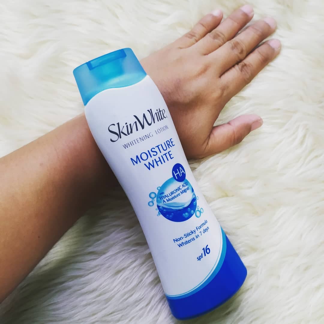 Meet your newest skincare essential—SkinWhite Moisture White! It's Me