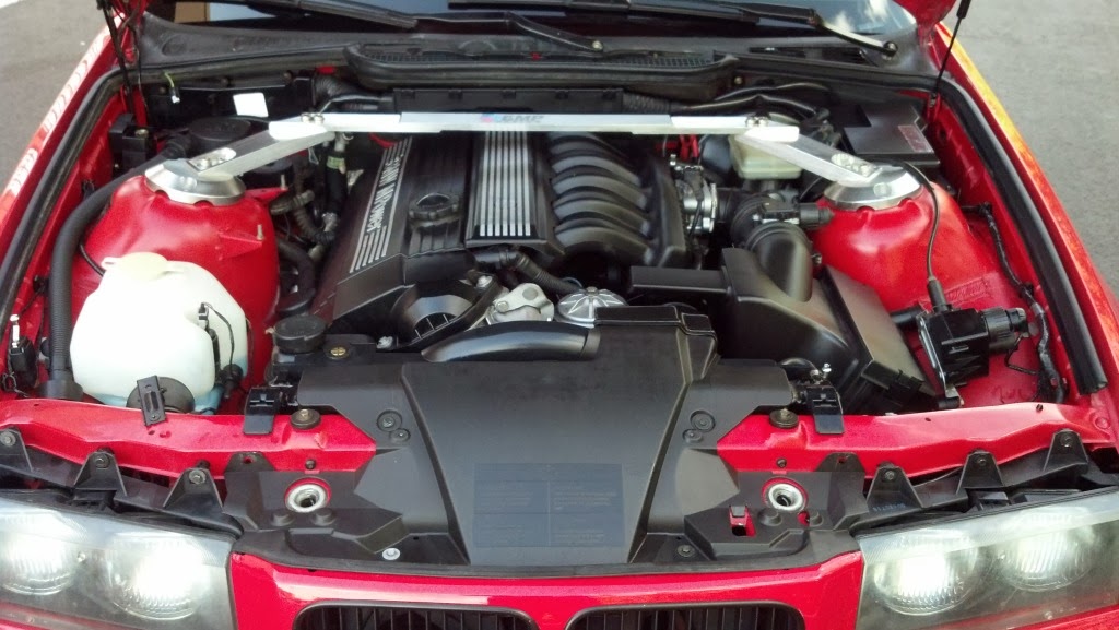 Daily Turismo: 5k: M-Compact: 1995 BMW 318ti with S52 M3 Engine