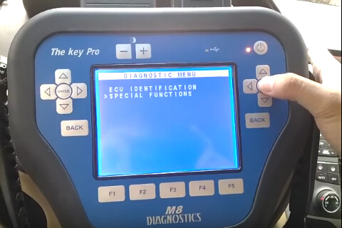 key-pro-m8-hyundai-9 