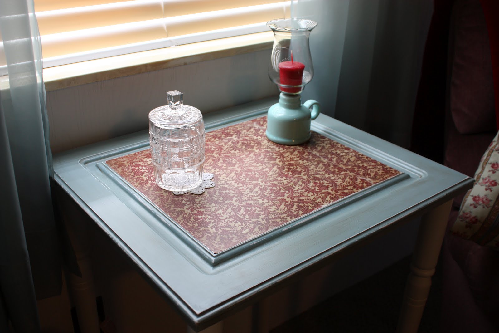At Home: Turn Your Antiqued Wooden Cabinet Doors Into Tables!