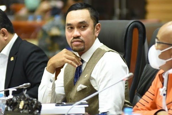 Pimpinan Komisi III: Saya Tagih Janji Kapolri Setop Kriminalisasi Pakai UU ITE