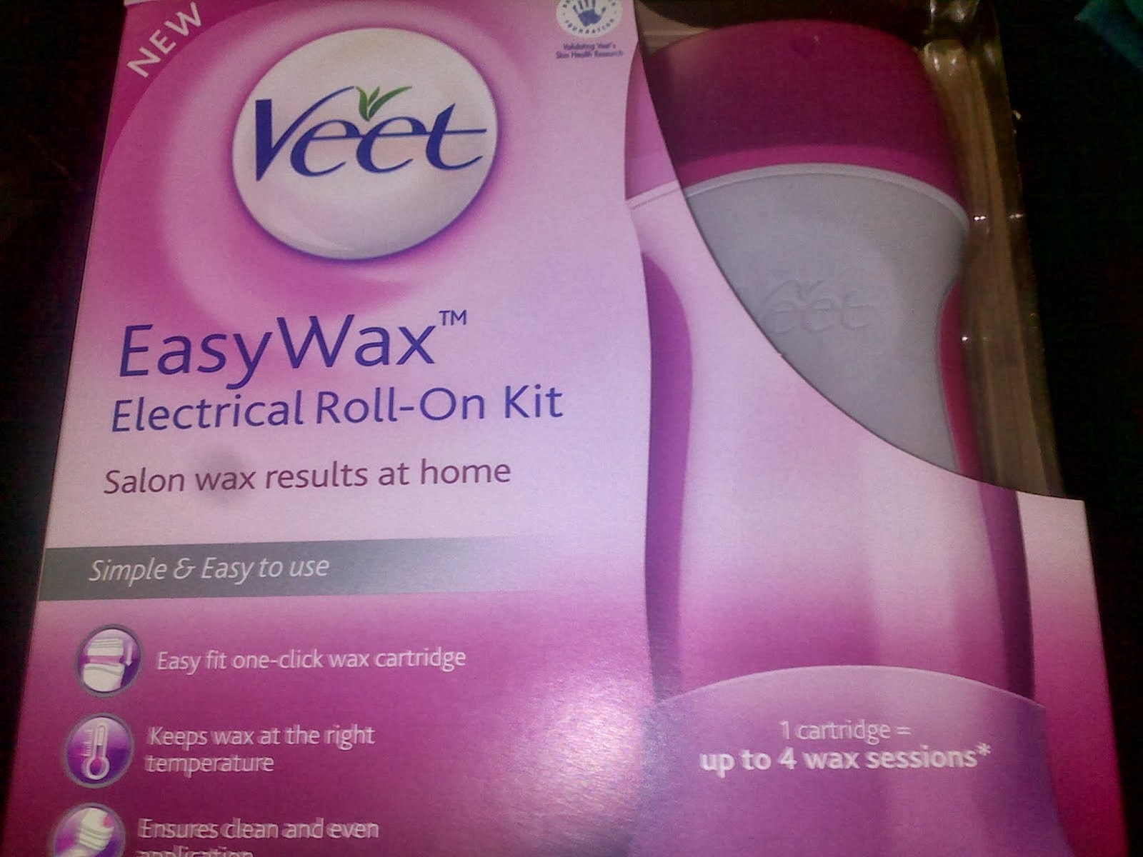 Veet Easywax Sensitive Electrical Roll On Kit sophiaproductreviews.blogspot.com