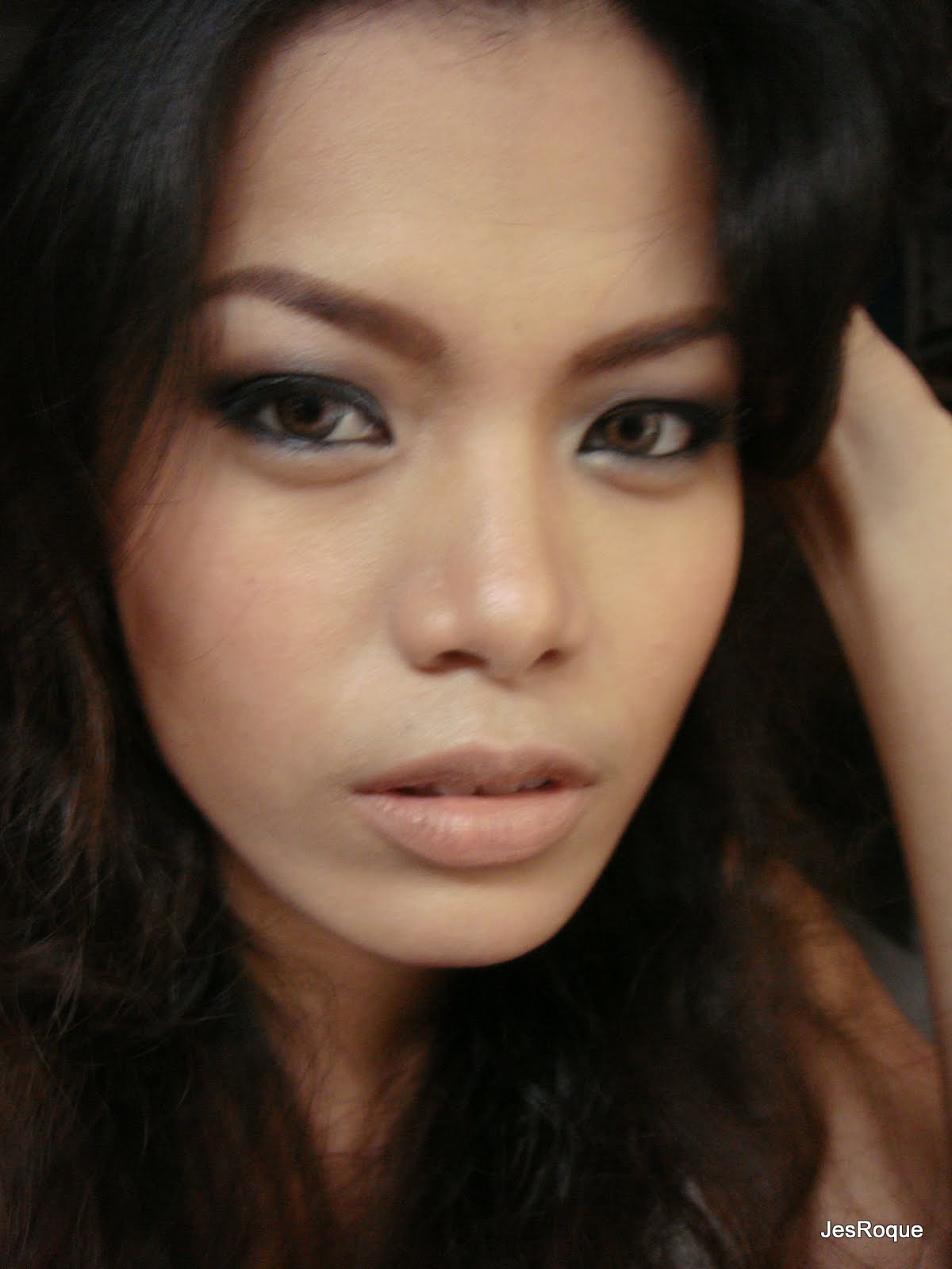 Look: Dramatic Smokey Eyes