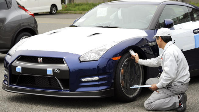 Nissan checks cars for radiation #3