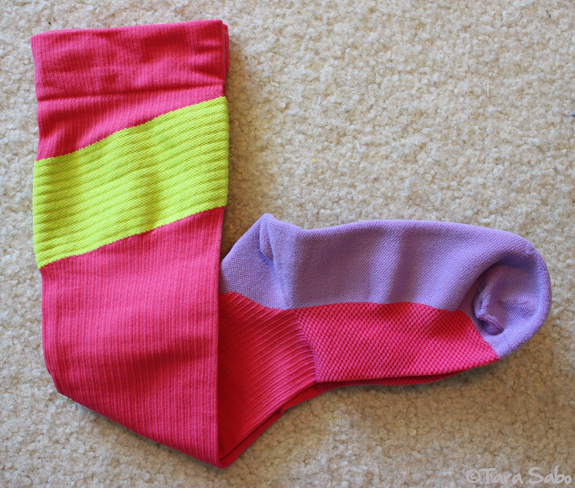 pink compression socks, pink, pink socks, compression, fitgear
