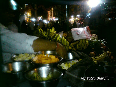 Fruit chat in the gullies of Haridwar