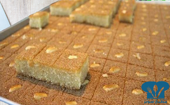 طريقة عمل البسبوسة بالسميد طريقة عمل البسبوسة بالسميد