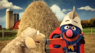 Super Grover 2.0 helps a sheep, Super Grover 2.0 Farm, Sesame Street Episode 4402 Don't Get Pushy season 44
