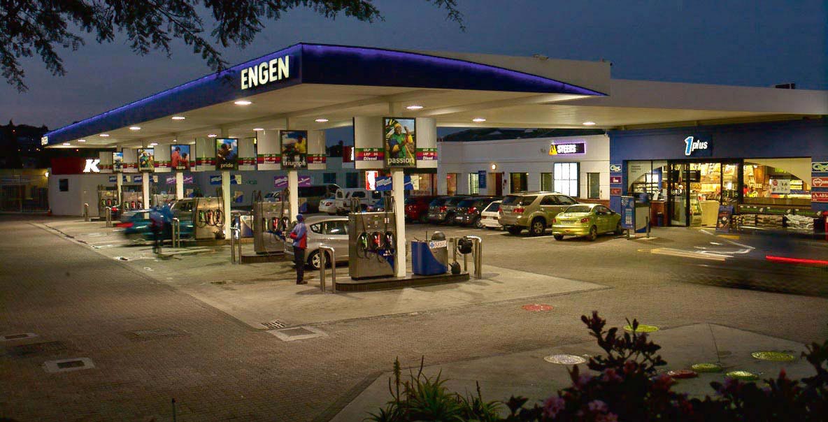 Edgars Club members get more when they fill up with fuel from Engen
