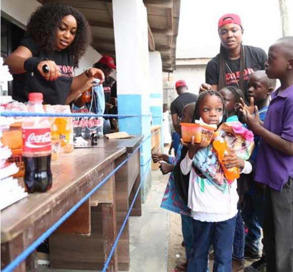 rita dominic donates food lagos