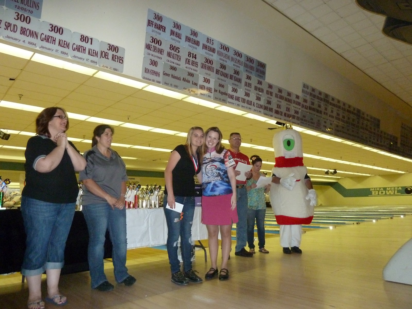 Missy Parkin's Blog Missy Surprises Junior Bowlers at Mira Mesa Lanes