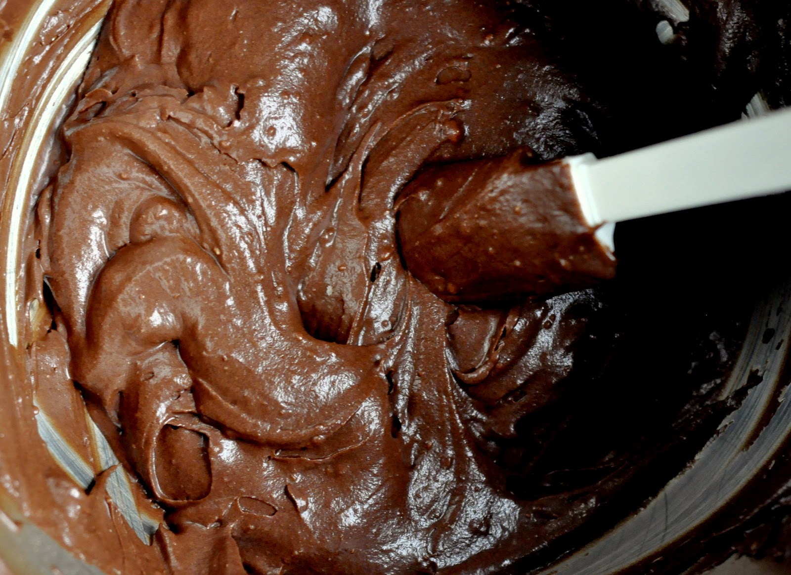 Chocolate Buttercream Frosting | Taste As You Go