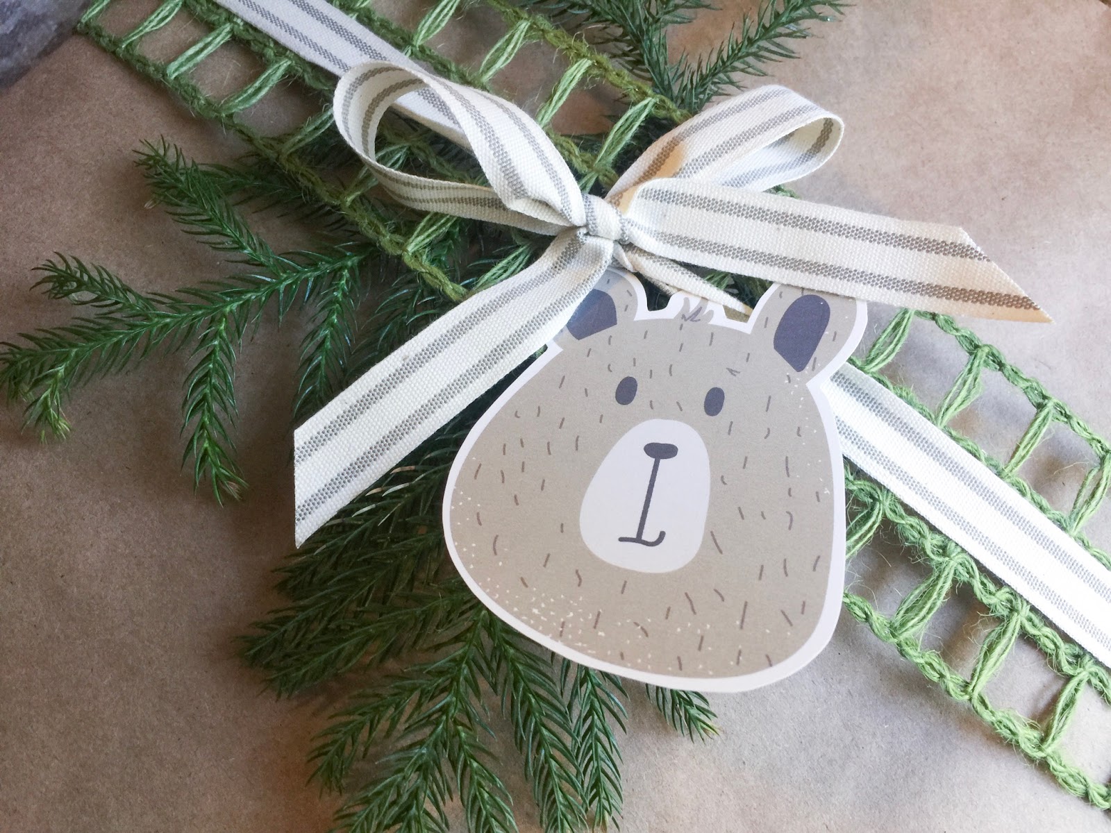 Cmb Love Bear Gift Tag Freebie cmb-love-bear-gift-tag-freebie