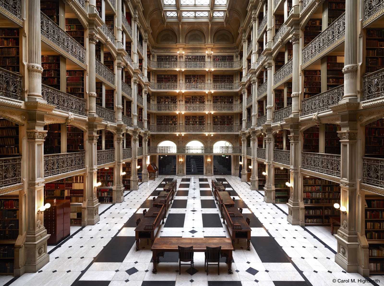 TOP 10 BEAUTIFUL LIBRARIES