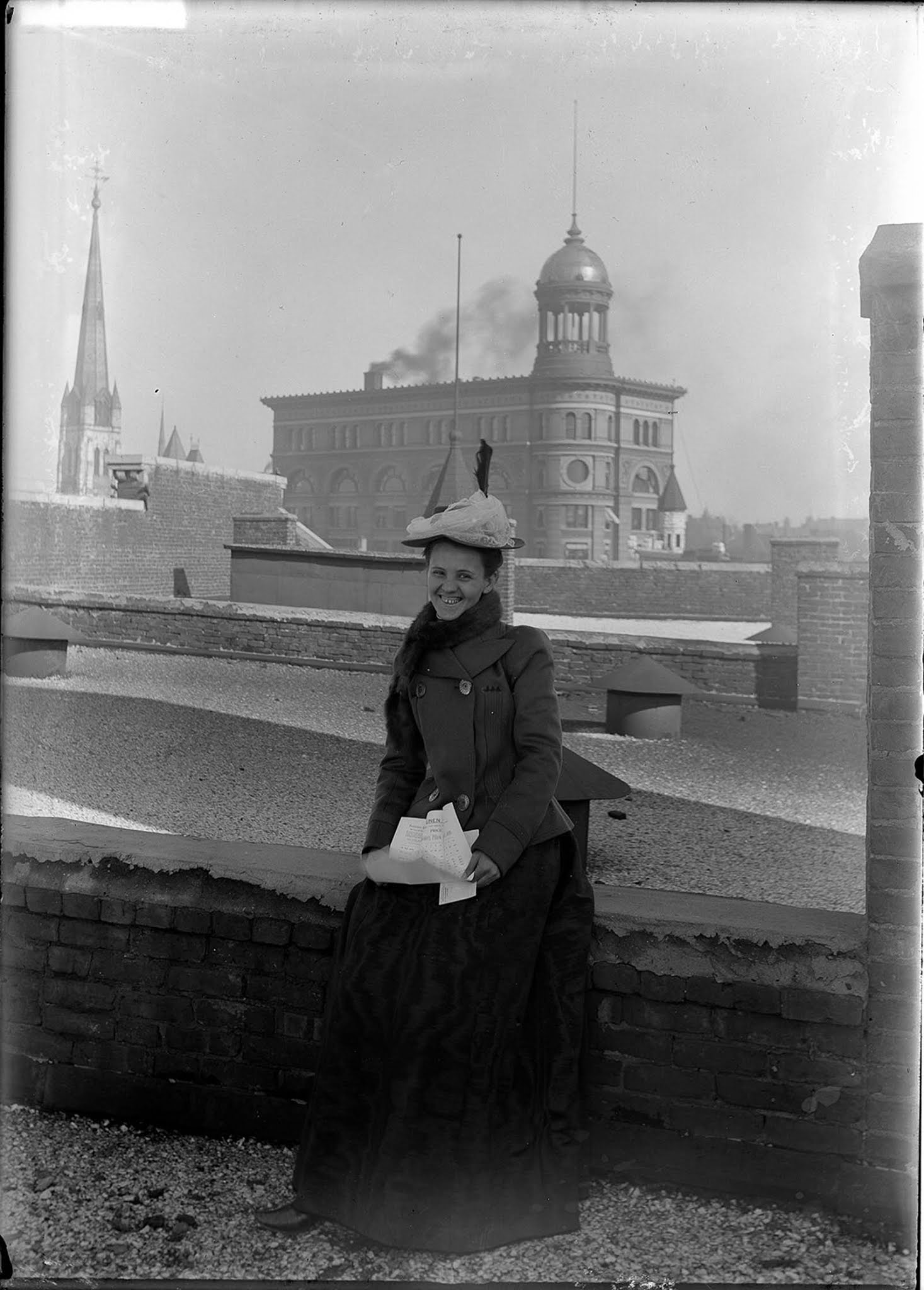 Vintage photos of department store workers during lunch break  1900 - 40