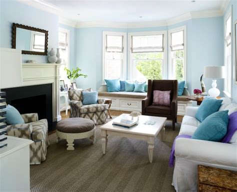 Decorating The Living Room Interior With Blue