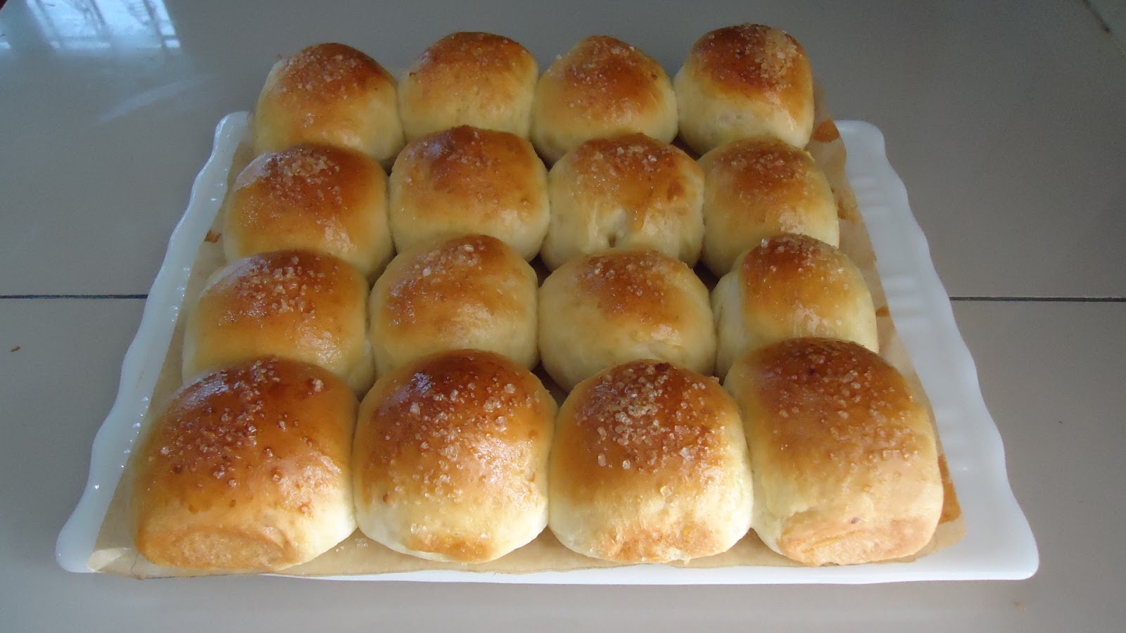 Zara ♥ Baking: ROTI BUTTER SUGAR BUN ...
