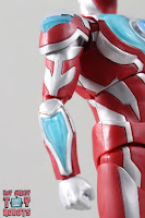 S.H. Figuarts Ultraman Ginga 10