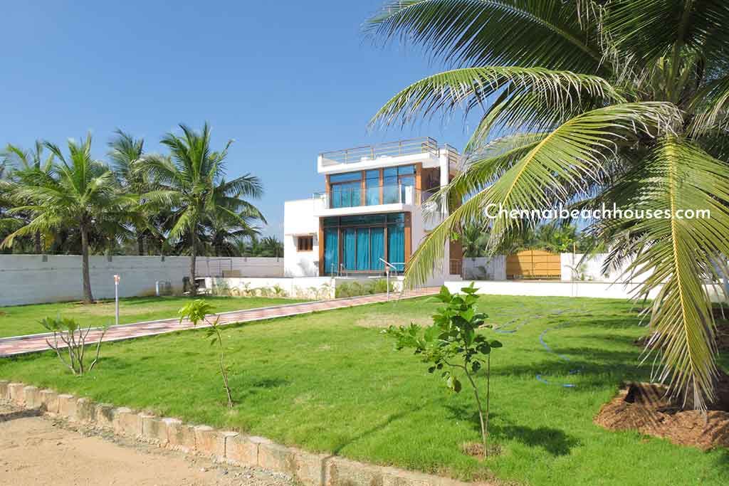 beach house in mahabalipuram