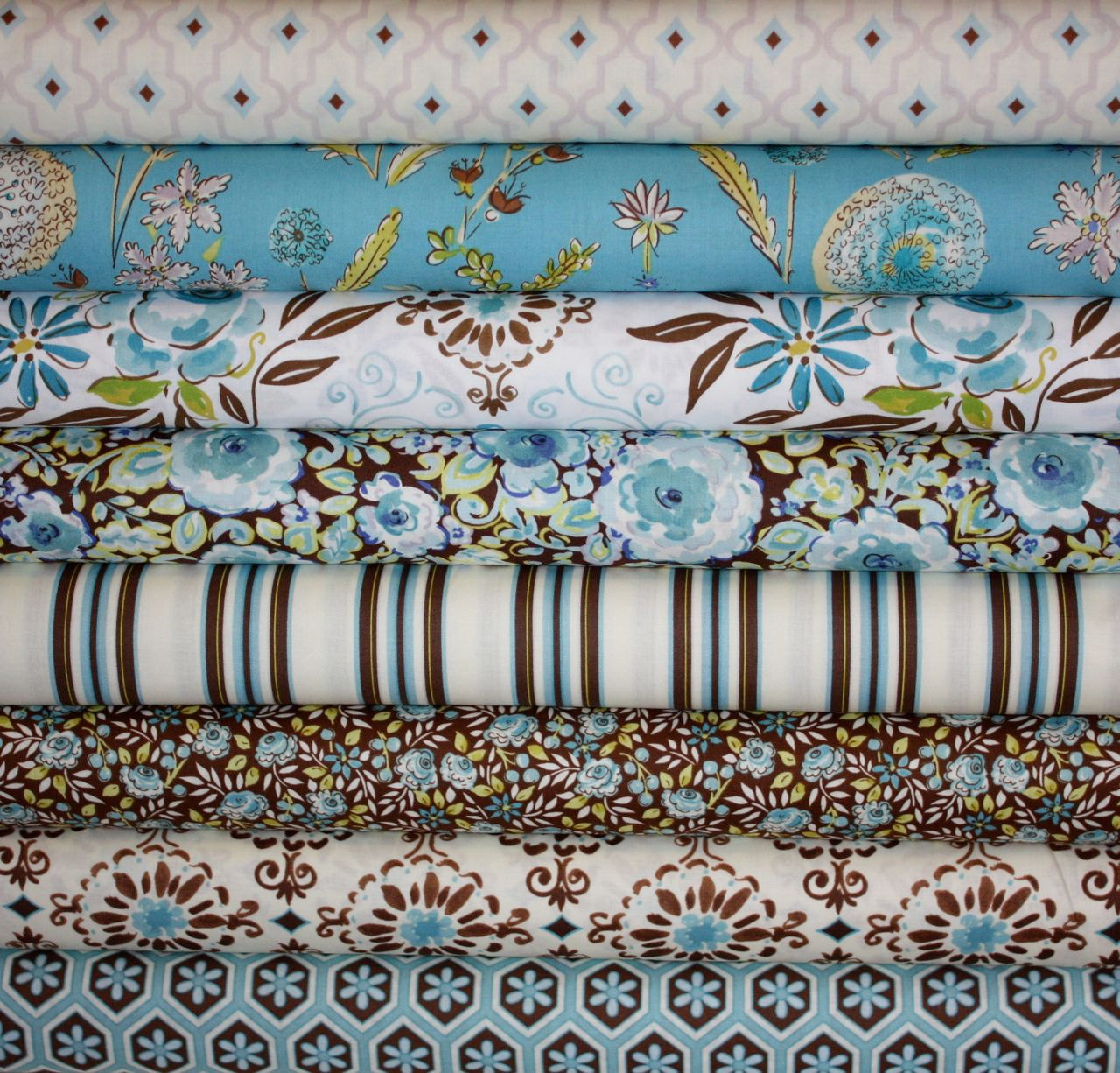 Grits & Giggles Southern Fabric Giveaway