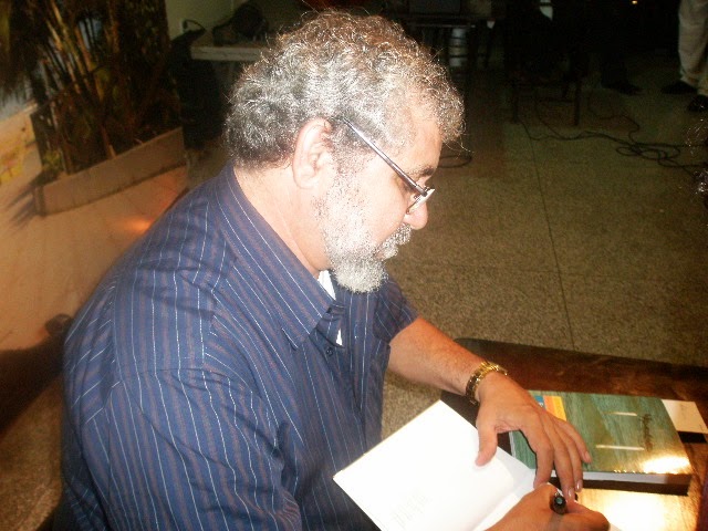 FERNANDO CANTO (Foto > Neca Machado)