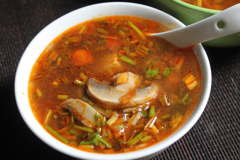 Thai Tom Yum Soup Recipe Veg Tom Yum Soup Recipe Yummy Tummy