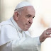 El Papa celebra Misa de Jueves Santo con cardenal cuestionado por lío financiero
