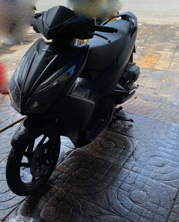 Xe Honda Air Blade sơn màu đen nhám cực đẹp - Sơn Xe Sài Gòn