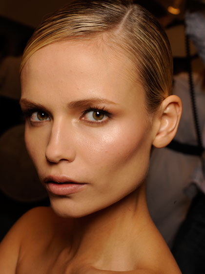 Beauty Works: 10 New Sexy (and Speedy) Makeup Looks