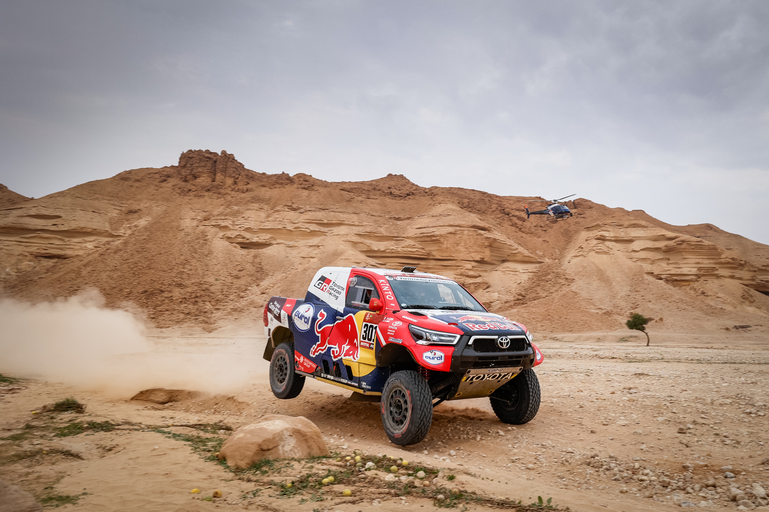 2021 Toyota Hilux Rally Dakar