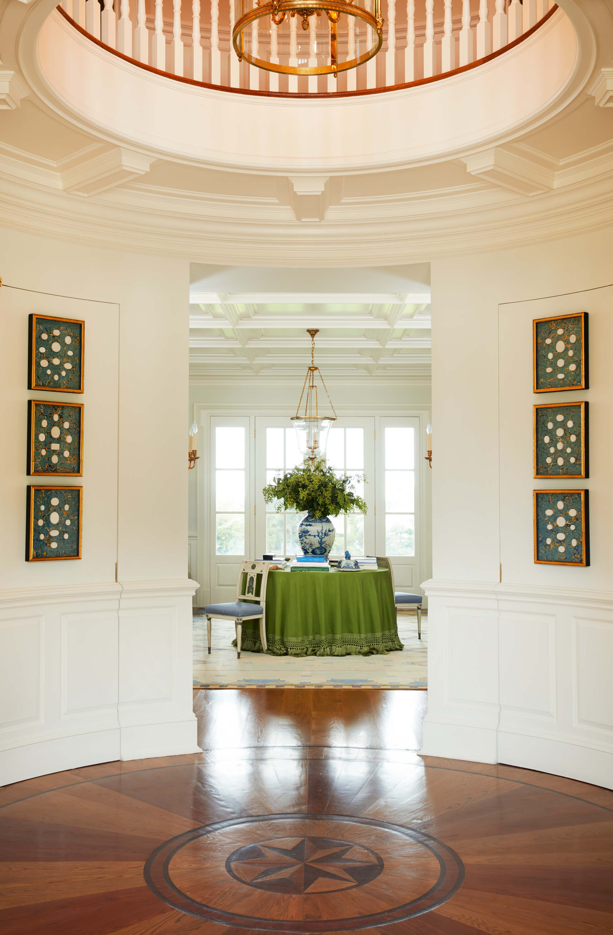 Décor Inspiration: A Beautiful Greenwich Estate by Sarah Bartholomew Design