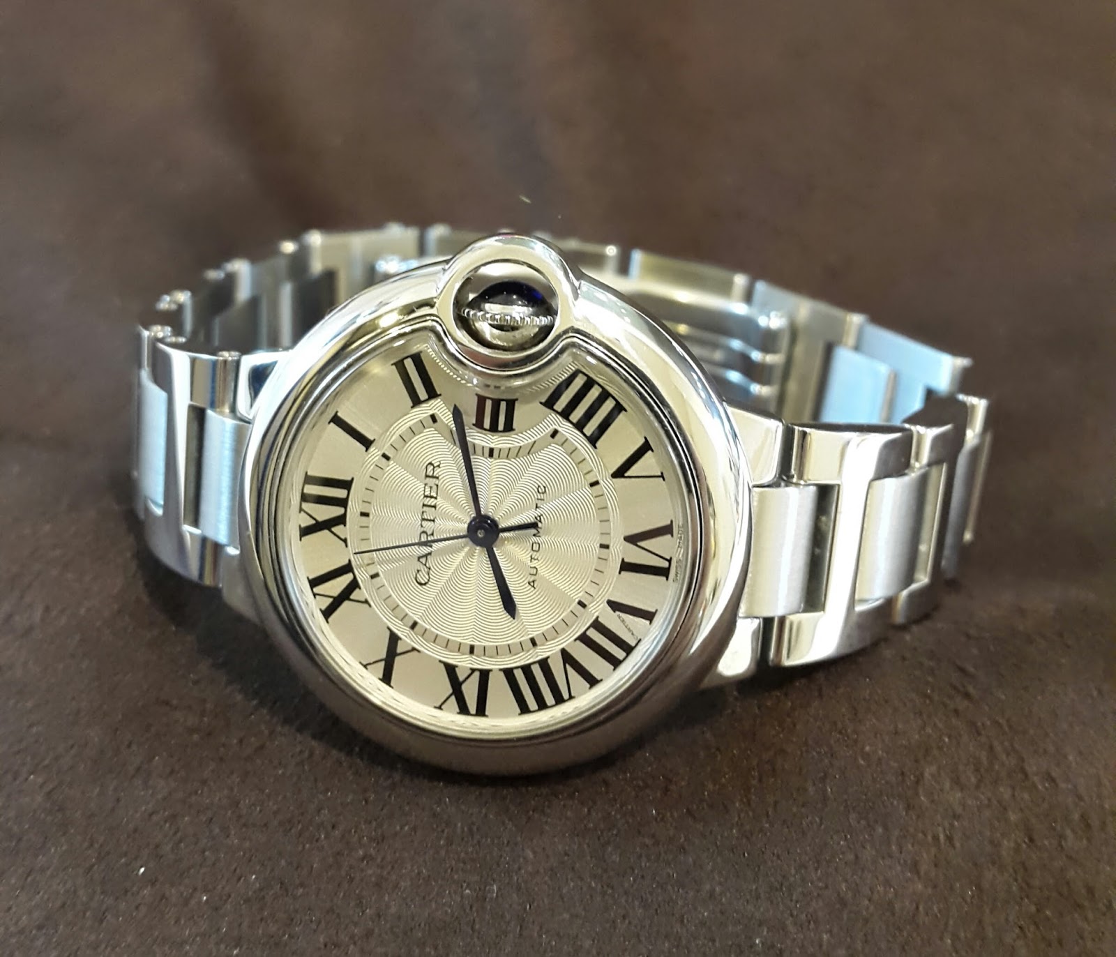cartier jam harga