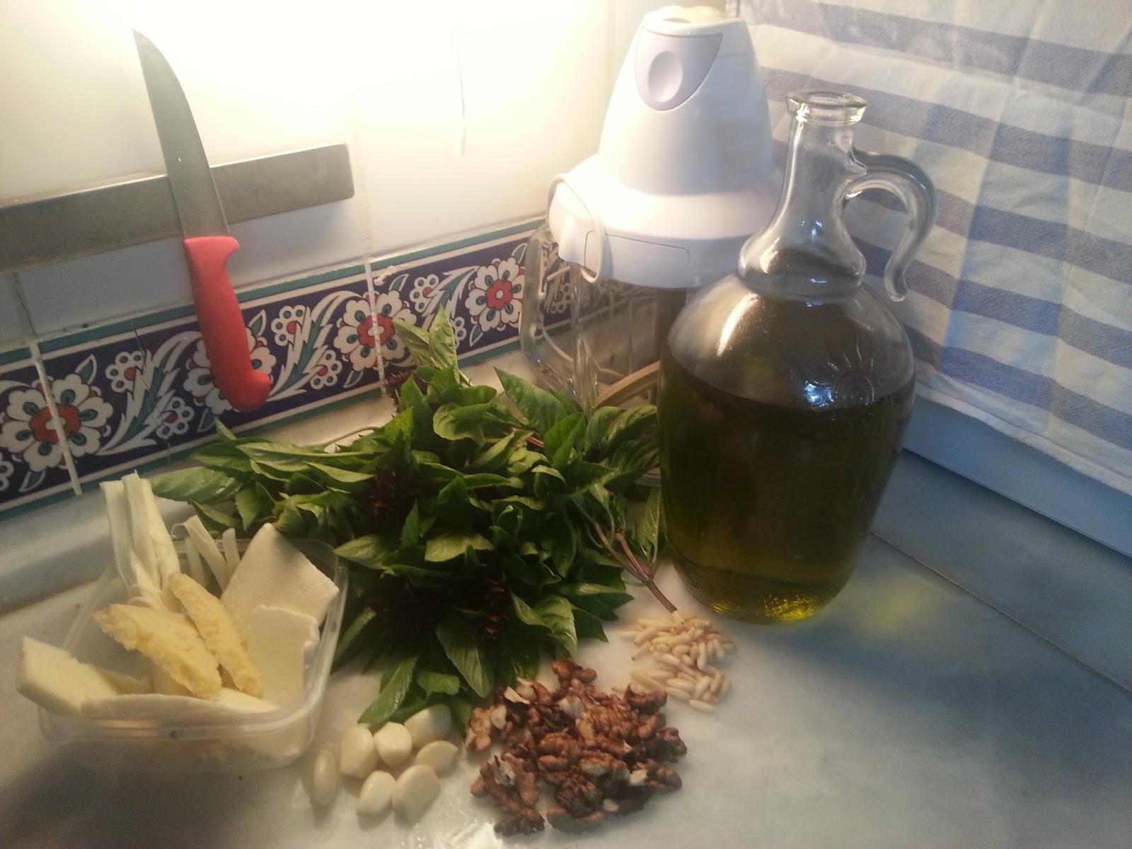 Müjde'nin Mutfağı Turkish Pesto...molto bene