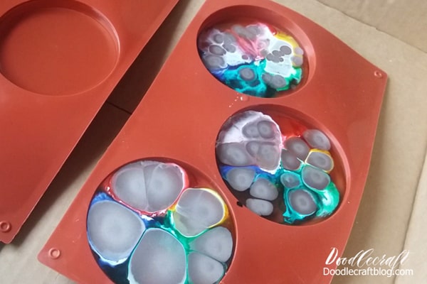 How to Make Rainbow Alcohol Ink Resin Coasters